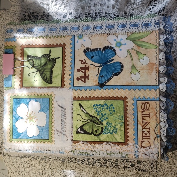 Junk journal, handcrafted journal, scrapbook with over 300 pages - Picture 1 of 16